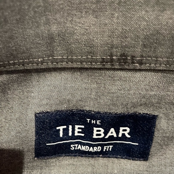 The Tie Bar Men’s Dress Shirt Standard Fit - Picture 3 of 7